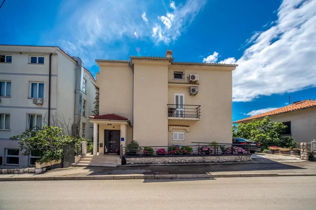 Apartments Sax تْسْغيكفانِتْسا