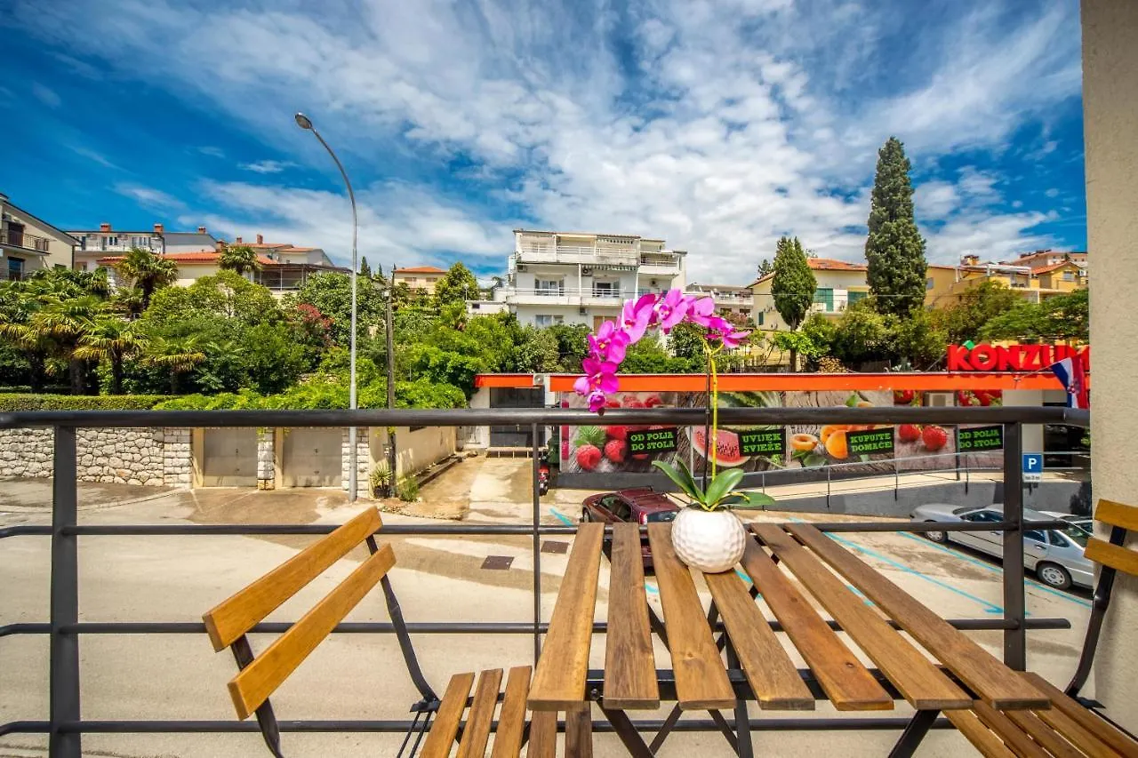 Apartments Sax Crikvenica 0*,  Croatia
