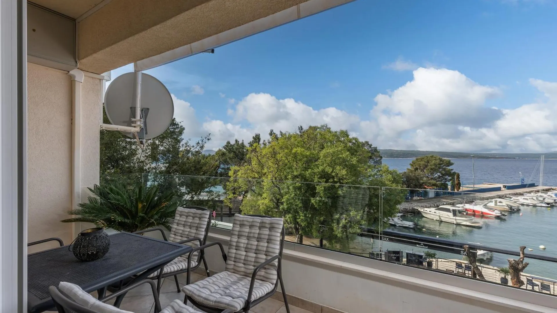 Apartments Sax Crikvenica 0*,  Croatia