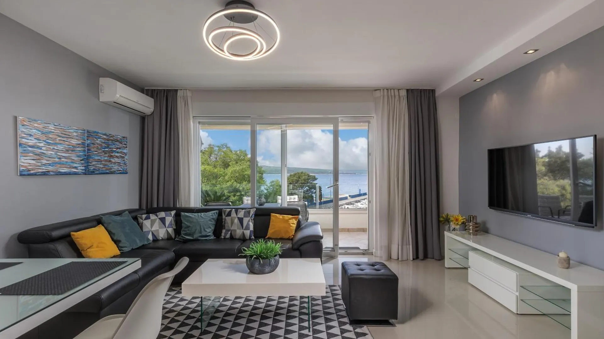Apartments Sax Crikvenica
